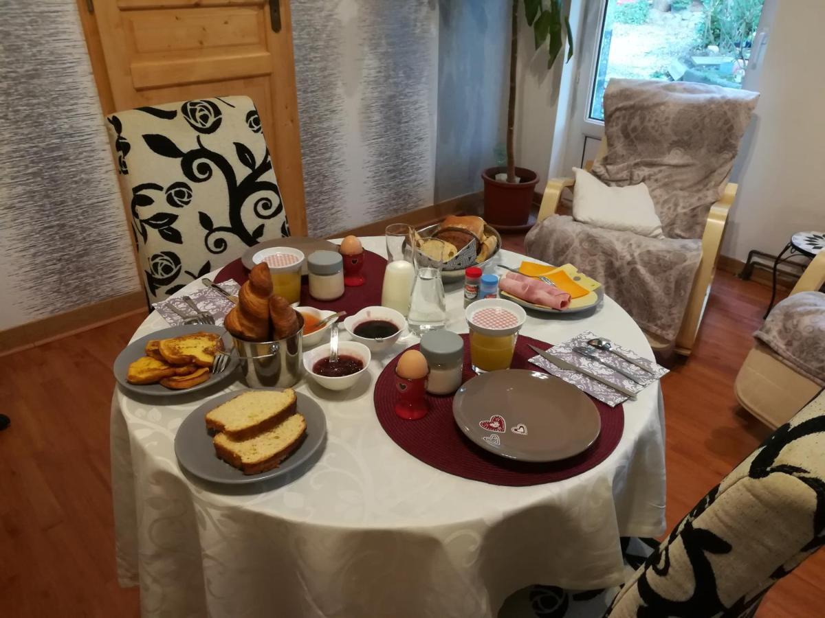 Chambres A Part Crespin  Экстерьер фото